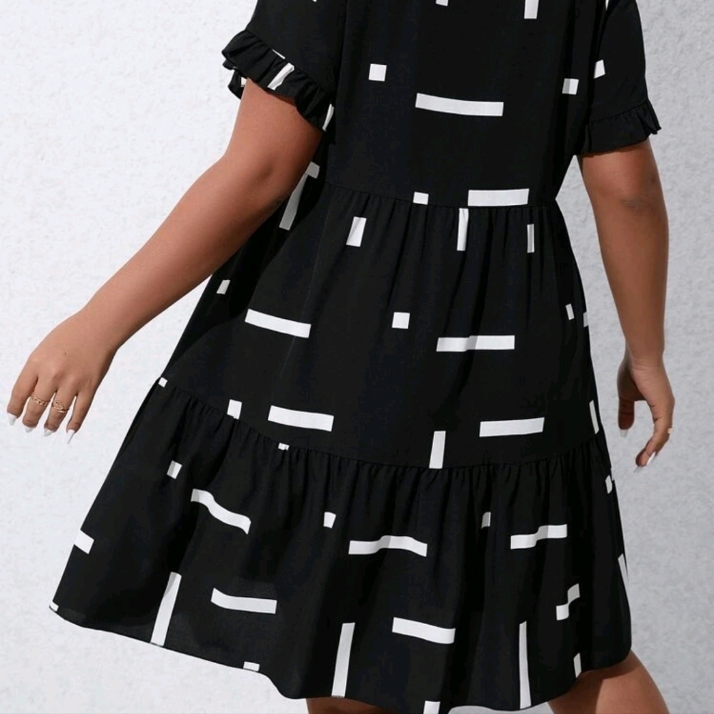 New, Black dress